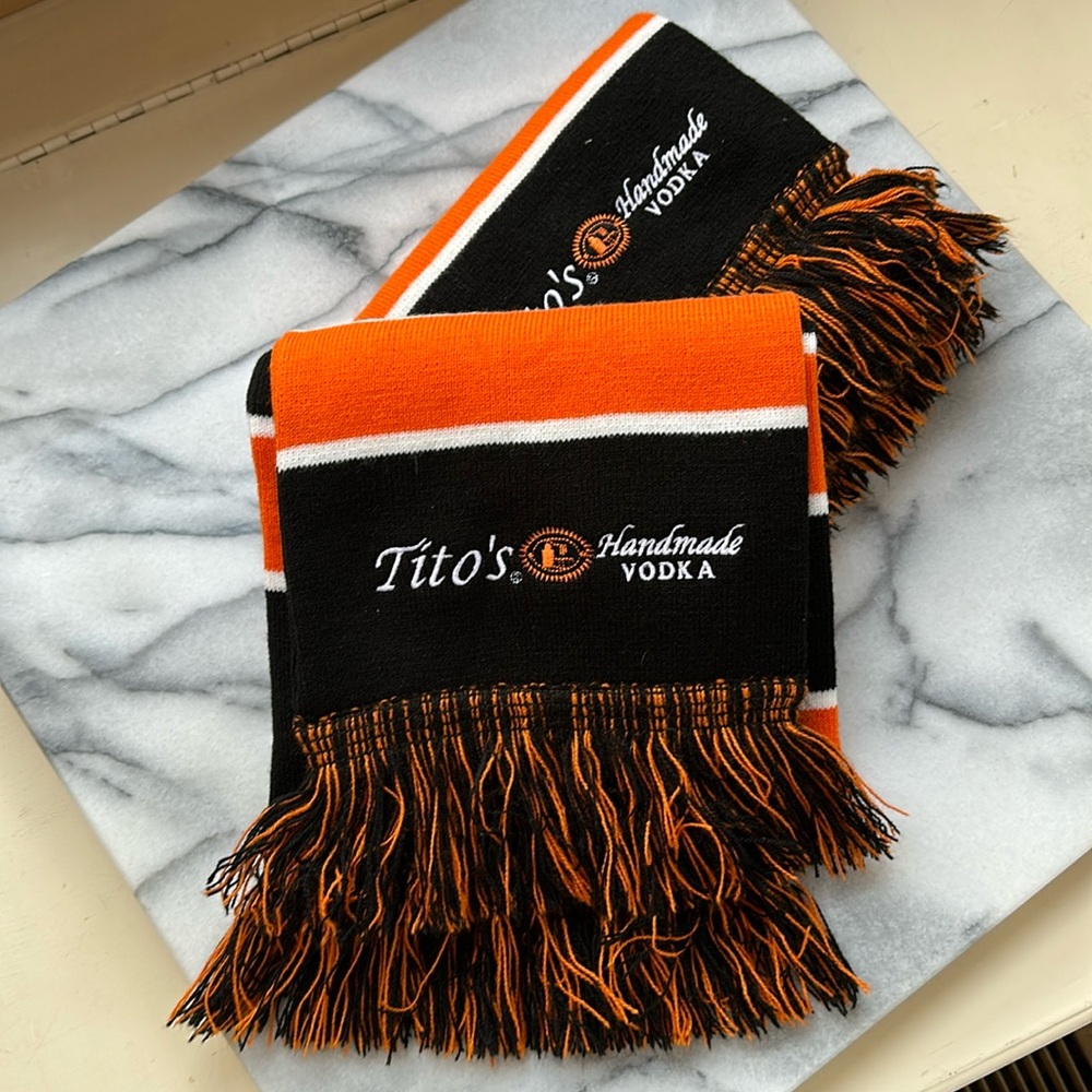 TITO’S HANDMADE VODKA SCARVES